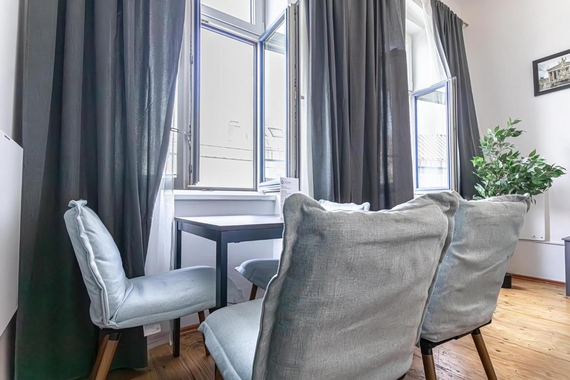 Stylish 1Br Apartment- Near Westbahnhof U3&U6 Vienna Luaran gambar